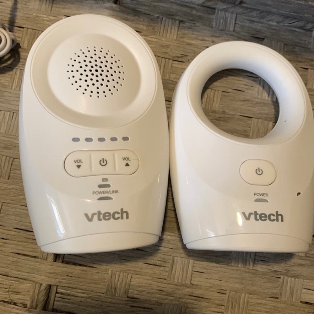 VTech Enhanced Range Digital Audio Baby Monitor